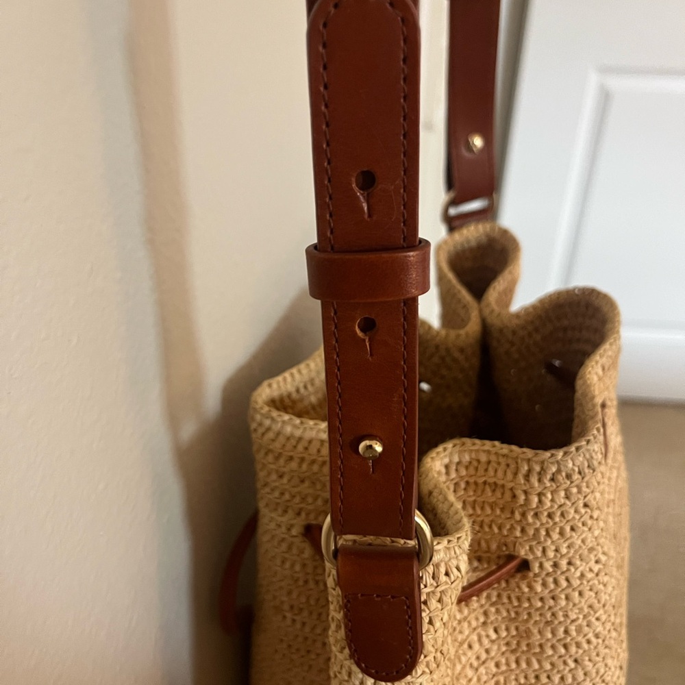 Sezane Farrow Bag in Natural Raffia - Picture 4 of 6